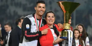 Cristiano Ronaldo và Sự Hy Sinh Gia Đình