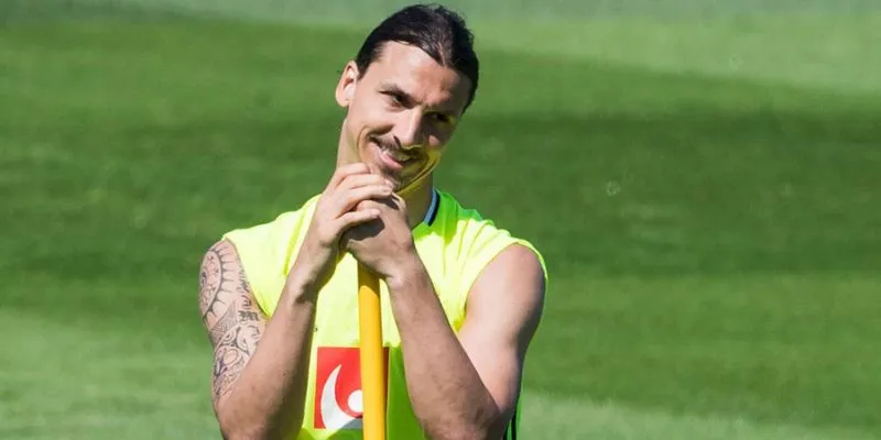 Tình yêu với bóng đá và cuộc sống cá nhân của Zlatan Ibrahimović